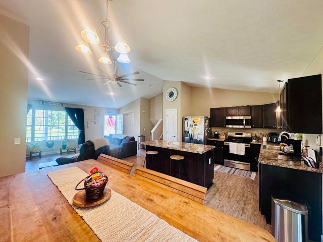 3445 Meadow Street, Stockport, OH 43787