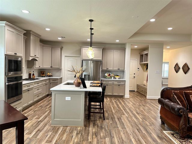 9531 Galveston Road, Orchard, TX 77485