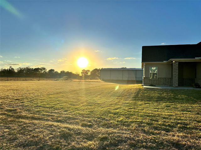 9531 Galveston Road, Orchard, TX 77485