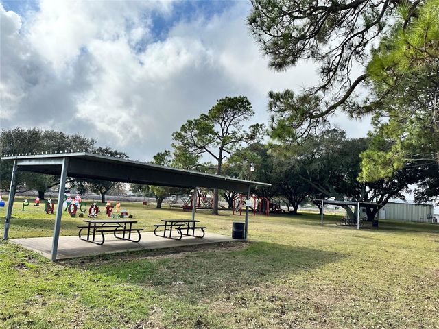 9531 Galveston Road, Orchard, TX 77485