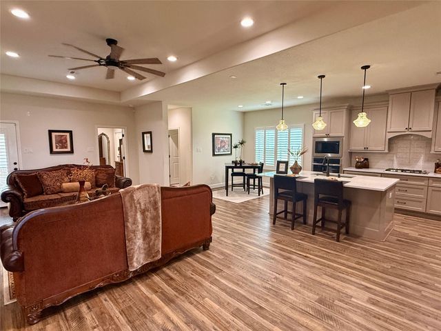 9531 Galveston Road, Orchard, TX 77485