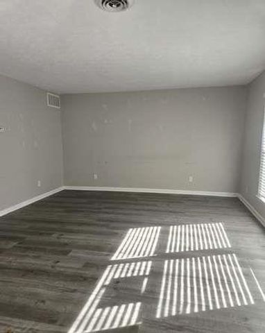 11 Pine Canyon Drive, Atlanta, GA 30331