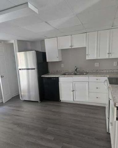 11 Pine Canyon Drive, Atlanta, GA 30331