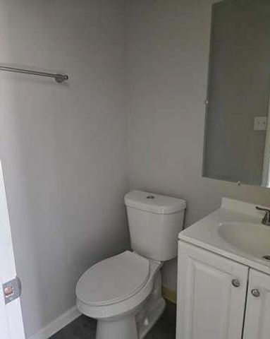 11 Pine Canyon Drive, Atlanta, GA 30331