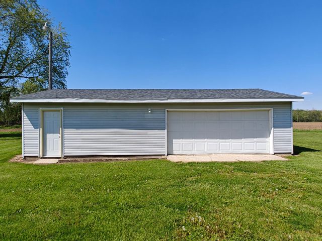 31532 M 62 W, Silver Creek Twp, MI 49047