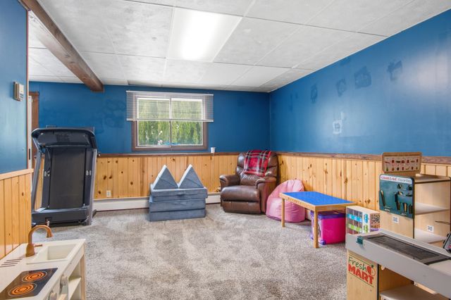 8890 Nw Lake Road, Belvidere Twp, MI 48886