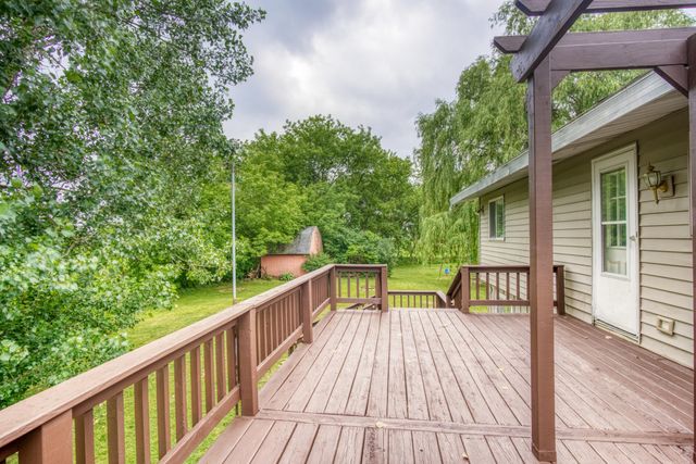8890 Nw Lake Road, Belvidere Twp, MI 48886