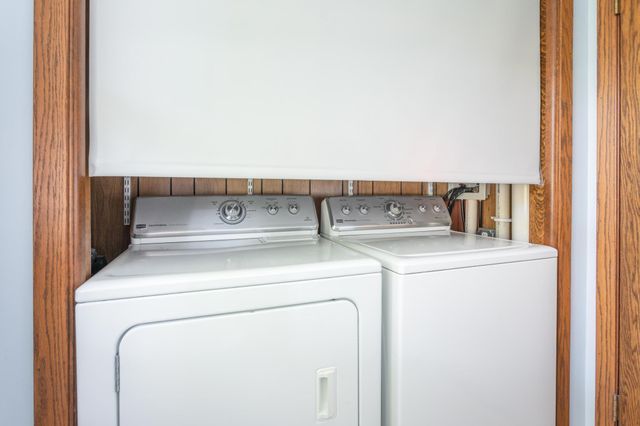 2402 Reeds Villa Road SW, Alexandria, MN 56308