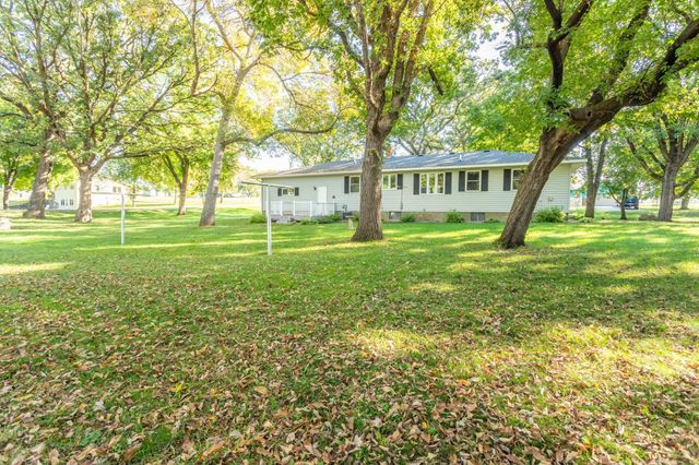 2402 Reeds Villa Road SW, Alexandria, MN 56308