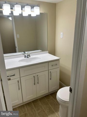 2525 WELSH RD, Philadelphia, PA 19114