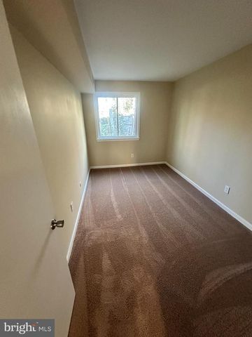 2525 WELSH RD, Philadelphia, PA 19114