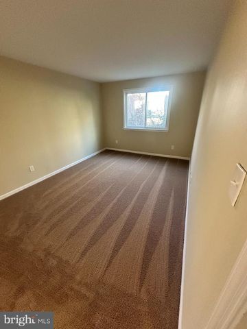 2525 WELSH RD, Philadelphia, PA 19114