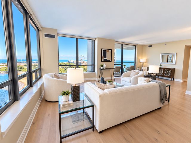 600 N LAKE SHORE Drive 1011, Chicago, IL 60611