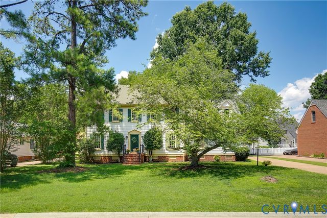 112 Old Brickhouse Ln, Colonial Heights, VA 23834