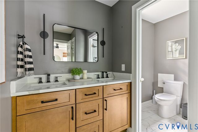 112 Old Brickhouse Ln, Colonial Heights, VA 23834