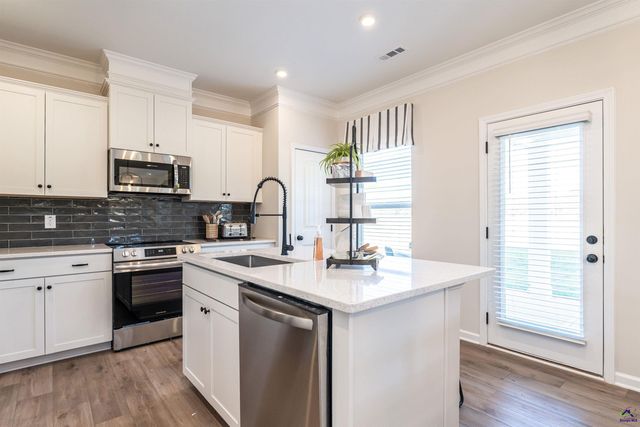 245 Shantz Way Lot C16, Byron, GA 31008