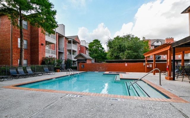 4041 Drake Street 118, Houston, TX 77005