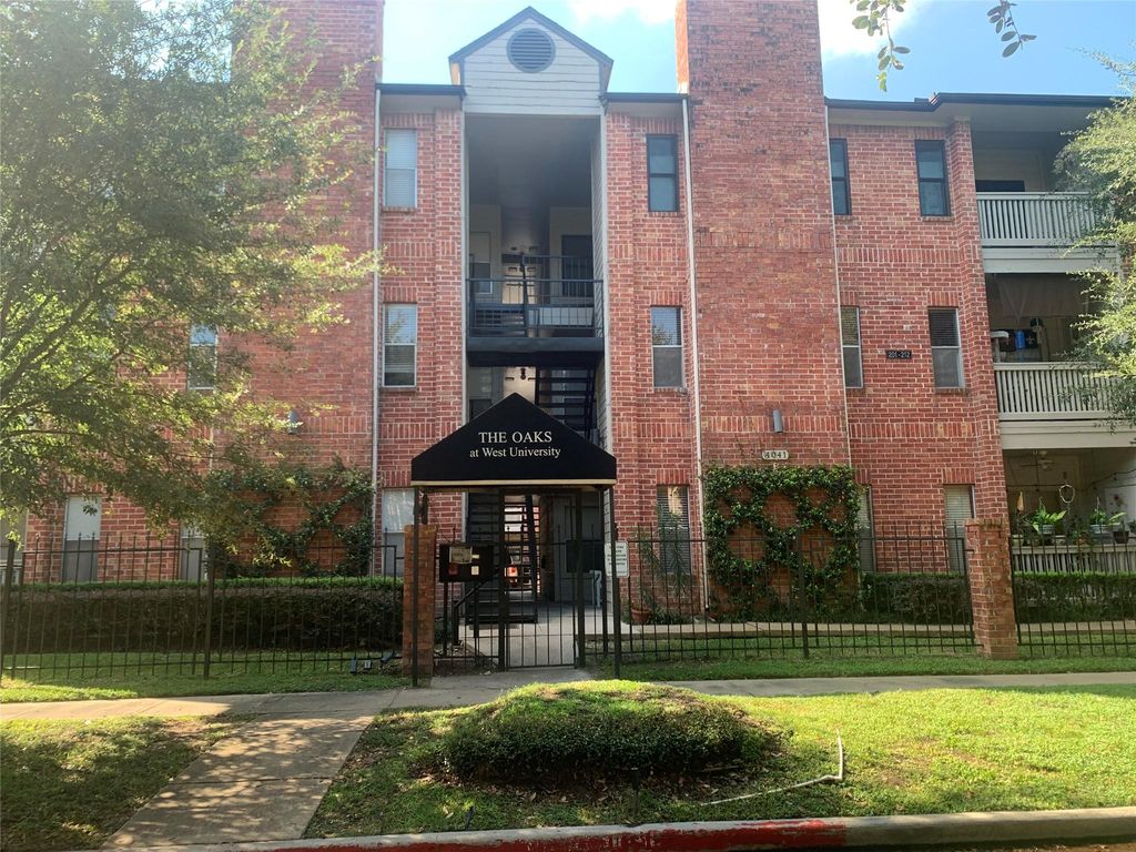 4041 Drake Street 118, Houston, TX 77005