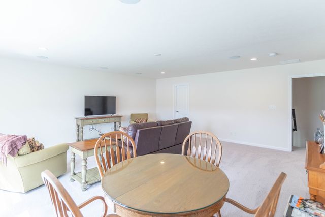 4223 Backstretch Lane, Bargersville, IN 46106