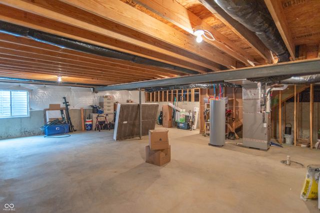 4223 Backstretch Lane, Bargersville, IN 46106