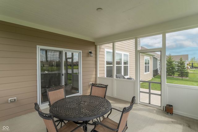 4223 Backstretch Lane, Bargersville, IN 46106