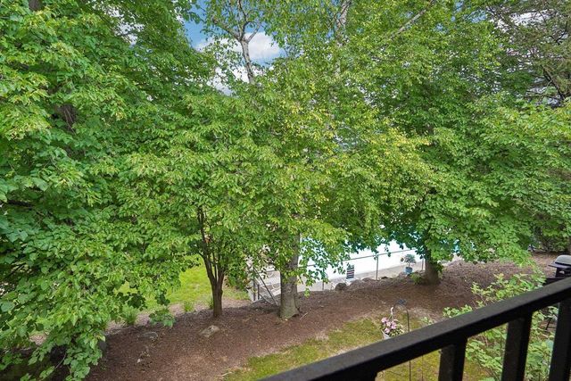 2809 Century Harbor Road, Middleton, WI 53562