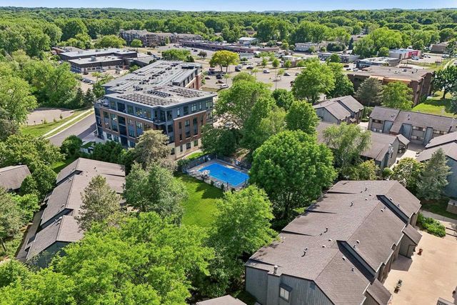 2809 Century Harbor Road, Middleton, WI 53562