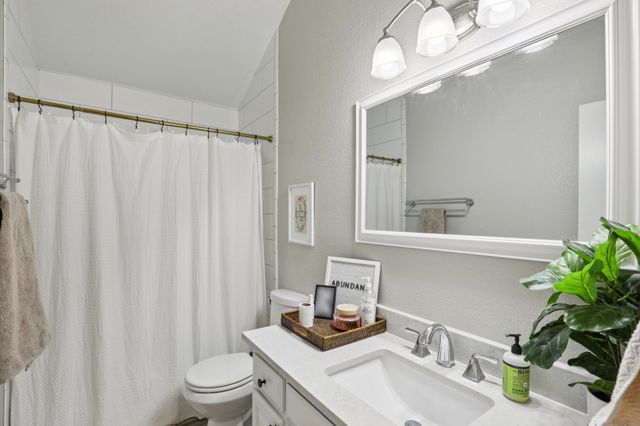 6932 Lomo Alto Drive, Fort Worth, TX 76132