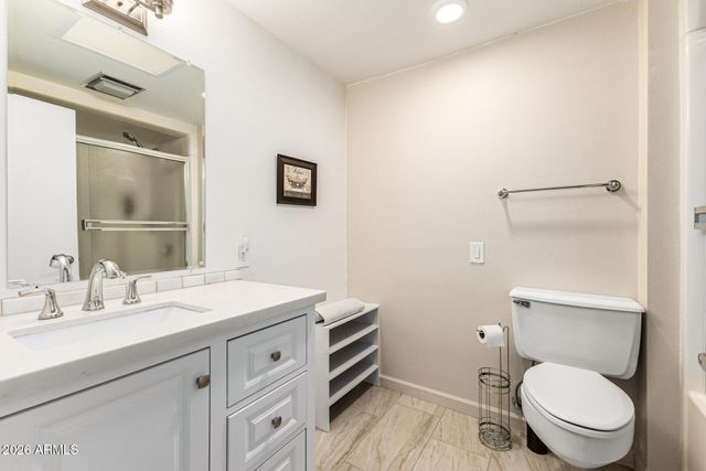 21002 N PALM DESERT Drive, Sun City West, AZ 85375