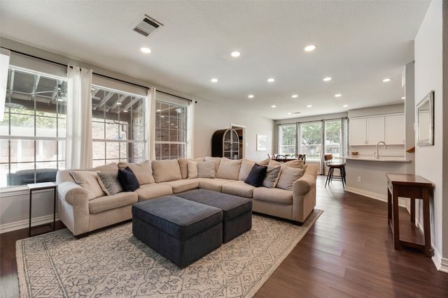 6802 Lochmoor Lane, Garland, TX 75044