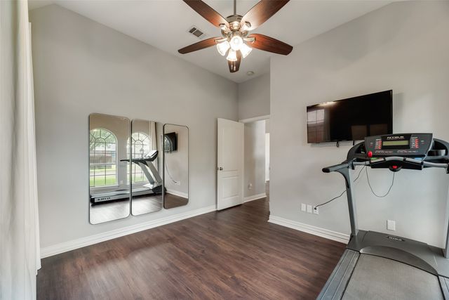 6802 Lochmoor Lane, Garland, TX 75044