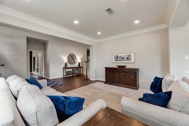 6802 Lochmoor Lane, Garland, TX 75044