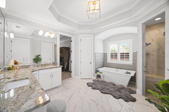 4711 CAROUSEL LN, Collierville, TN 38017