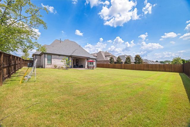 4711 CAROUSEL LN, Collierville, TN 38017