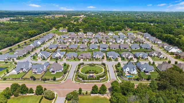 4711 CAROUSEL LN, Collierville, TN 38017