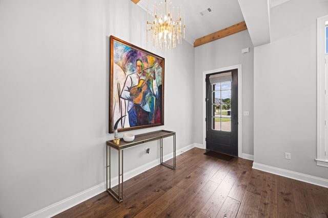 4711 CAROUSEL LN, Collierville, TN 38017