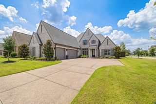 4711 CAROUSEL LN, Collierville, TN 38017