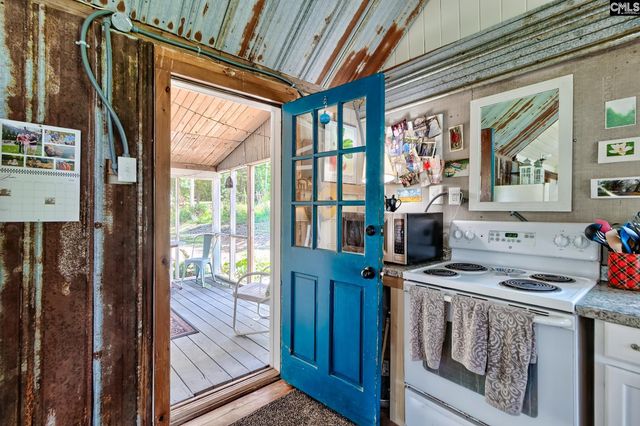 1060 Carolina Lane, Leesville, SC 29070