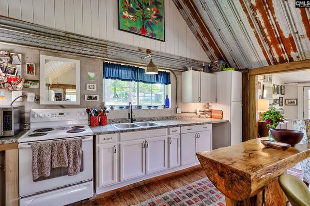 1060 Carolina Lane, Leesville, SC 29070