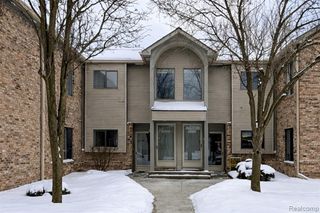 42739 Lilley Pointe Drive, Canton, MI 48187