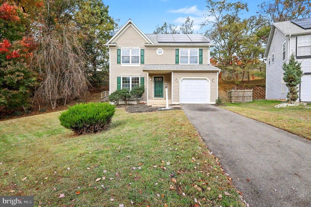 2000 CHITA CT, Temple Hills, MD 20748