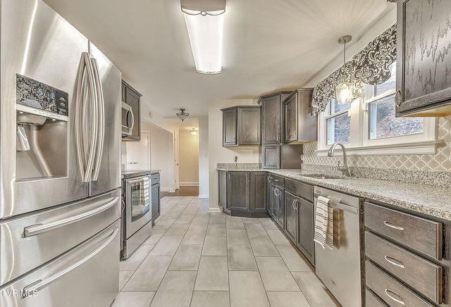 4212 Skyland Lane, Kingsport, TN 37664