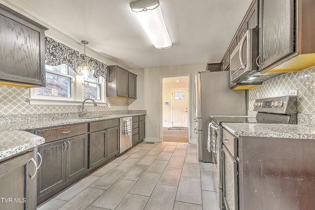 4212 Skyland Lane, Kingsport, TN 37664