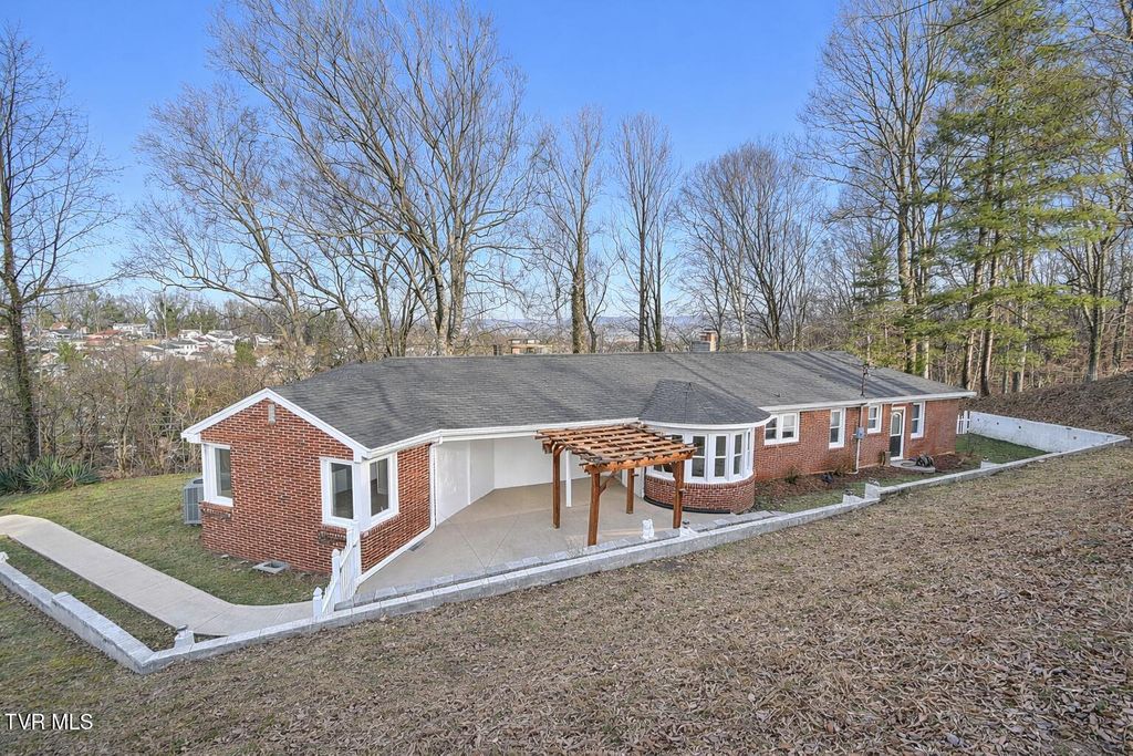 4212 Skyland Lane, Kingsport, TN 37664