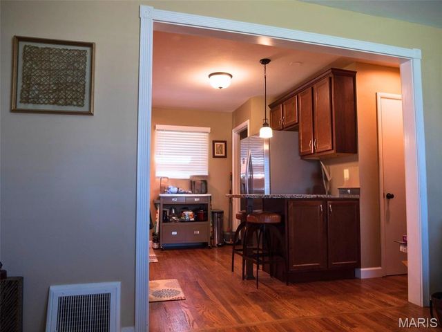 11236 Marley Drive, St Louis, MO 63123