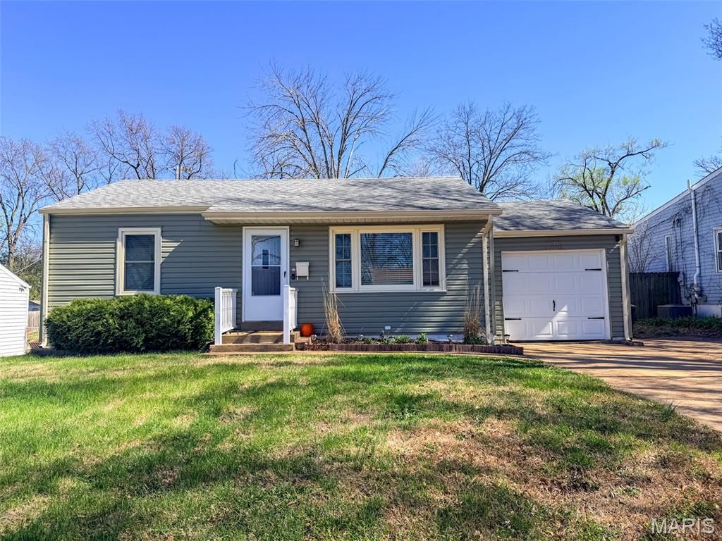 11236 Marley Drive, St Louis, MO 63123