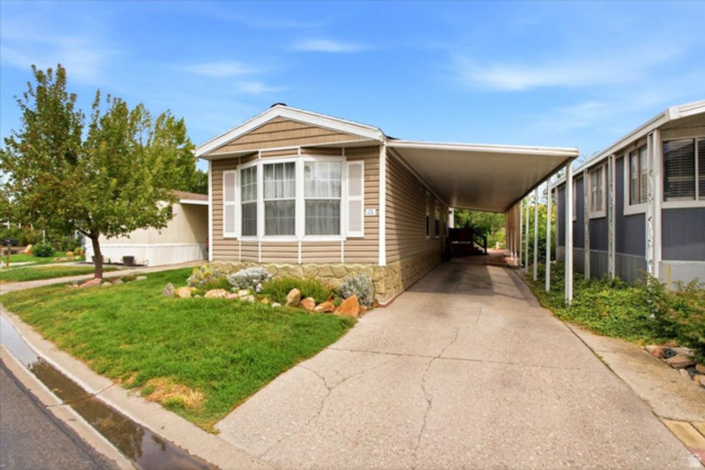 772 W BIG MOUNTAIN DR #176, Salt Lake City, UT 84123 — photo 3