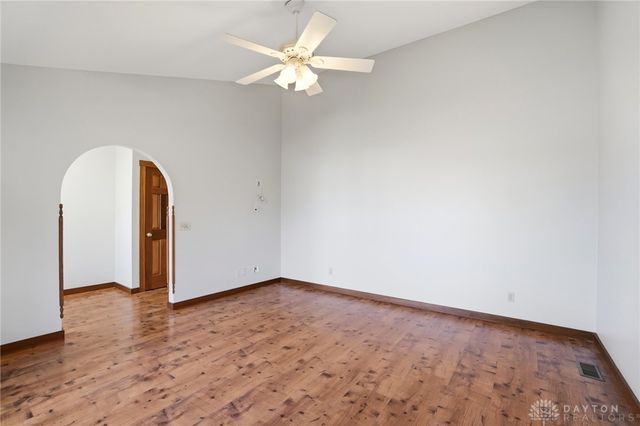 1398 Elizabeth Court, Springfield, OH 45503