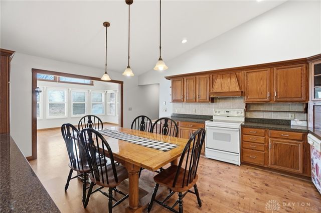 1398 Elizabeth Court, Springfield, OH 45503