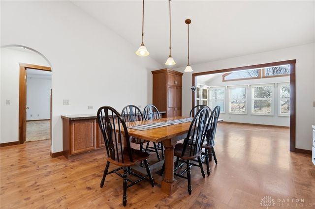 1398 Elizabeth Court, Springfield, OH 45503